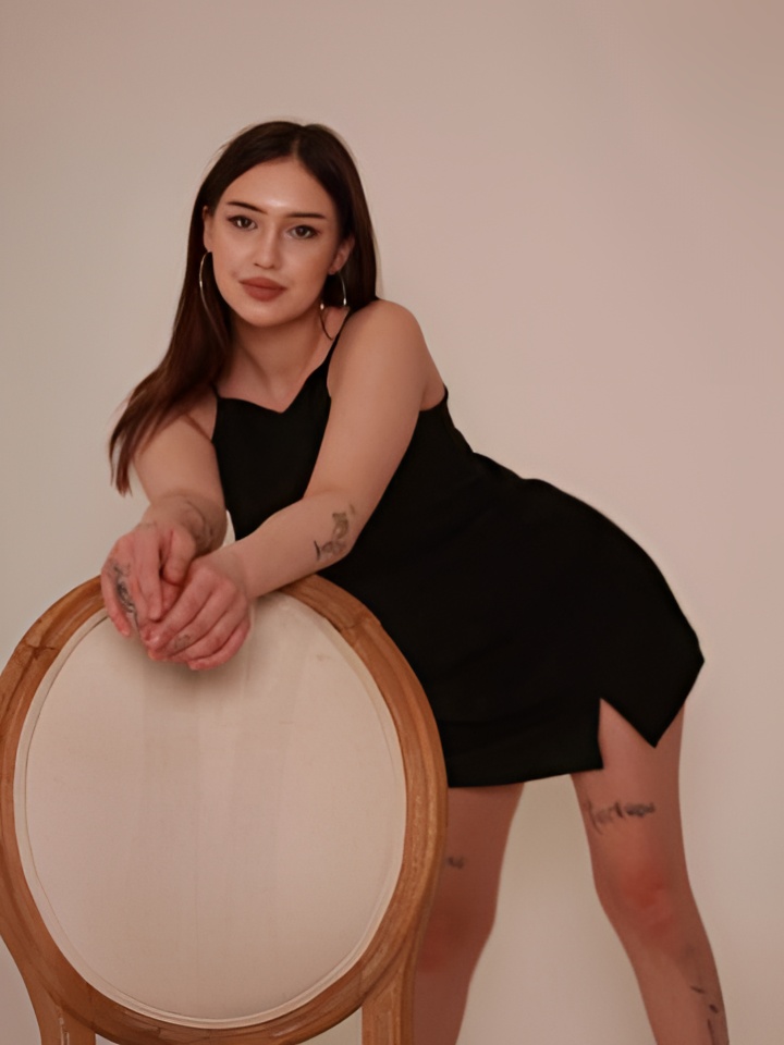 Илона привлекальеная девушка из Альметьевска цена от 2000 руб