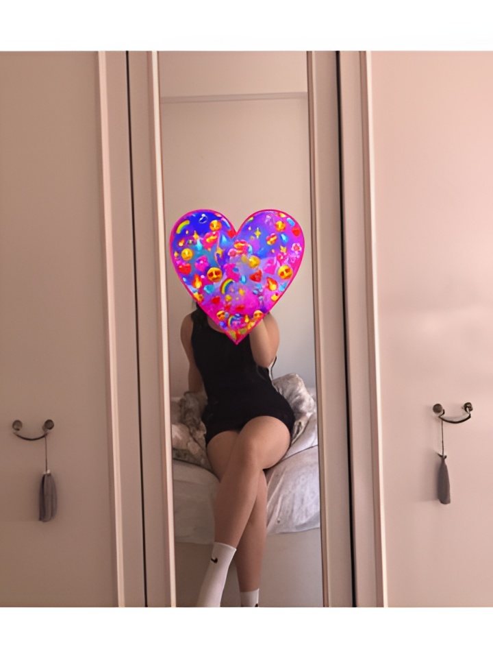 Любовь привлекальеная девушка из Альметьевска цена от 5000 руб