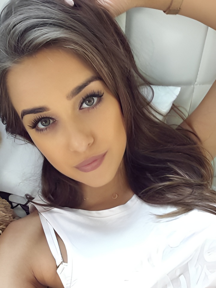 Мелисса привлекальеная девушка из Альметьевска цена от 10000 руб