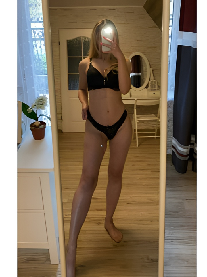 Таня привлекальеная девушка из Альметьевска цена от 3000 руб