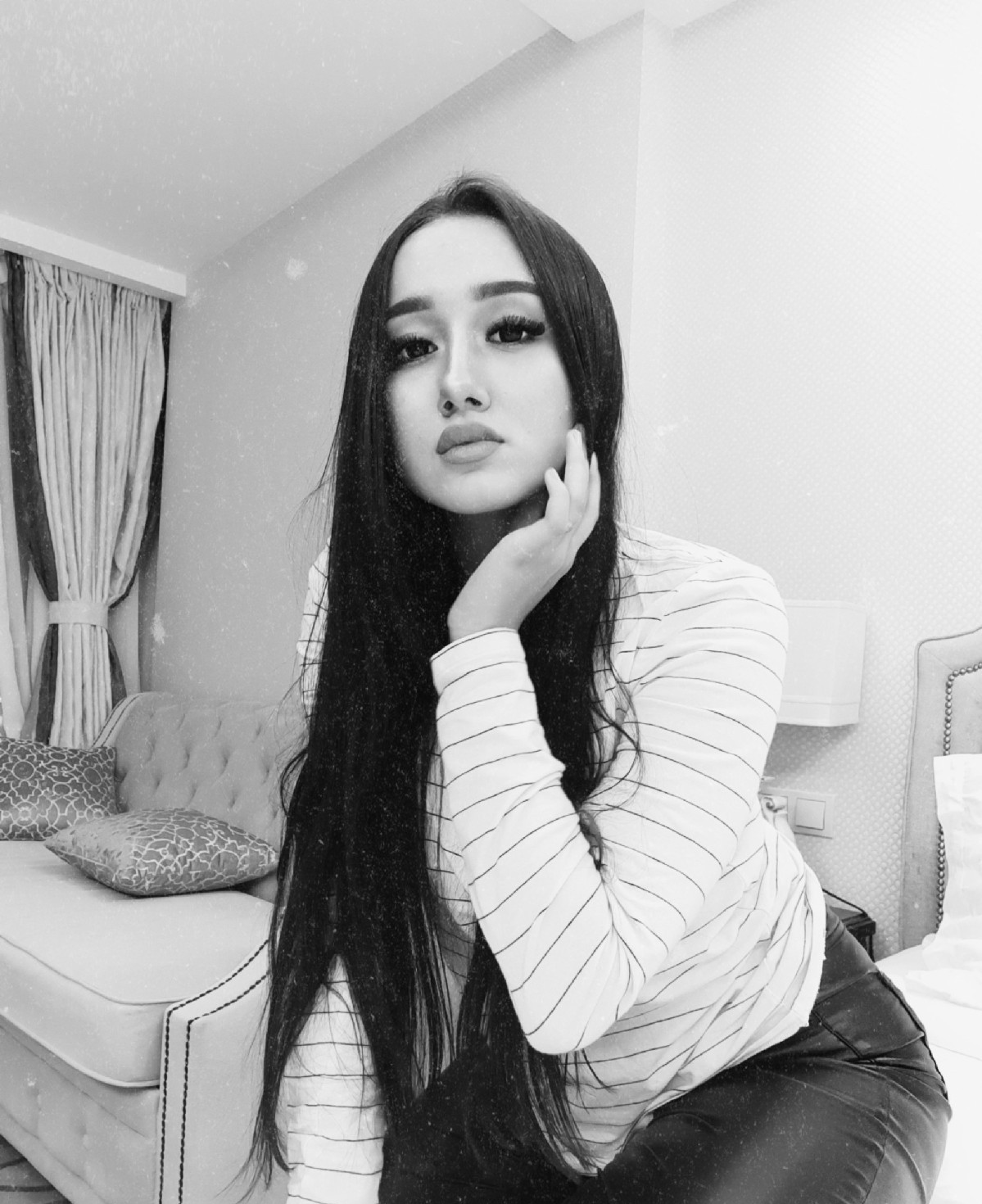 Светланка привлекальеная девушка из Альметьевска цена от 3500 руб