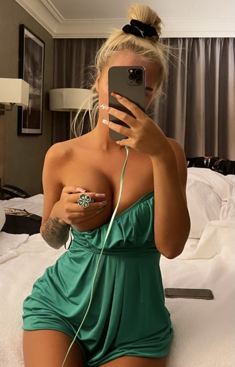 Рита привлекальеная девушка из Альметьевска цена от 6000 руб