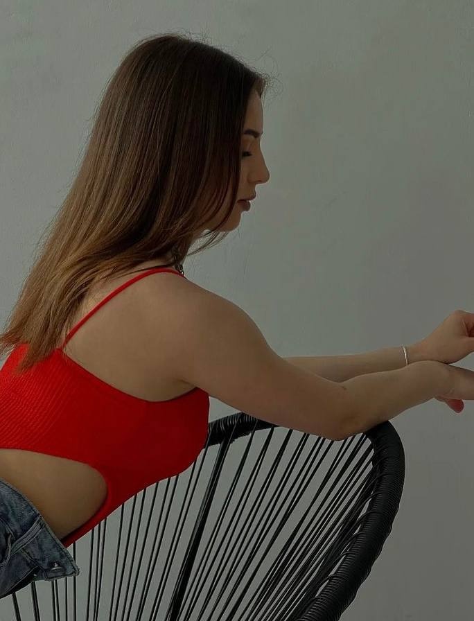 🎥 Лия привлекальеная девушка из Альметьевска цена от 3500 руб