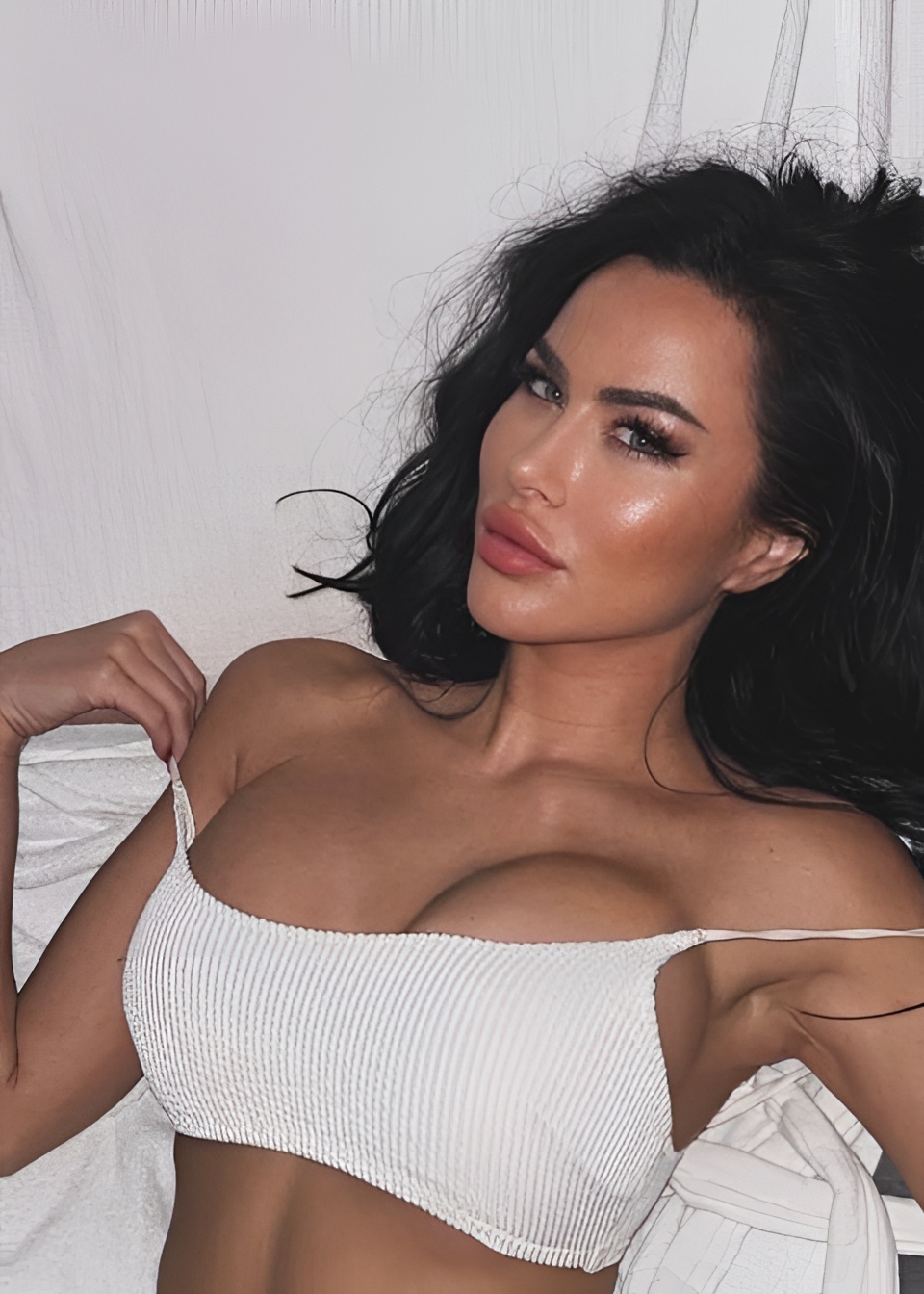 АВРОРА ТОП привлекательная девушка из Альметьевска цена от 18000 руб