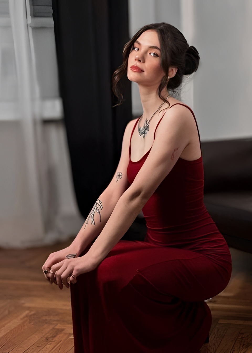 Кристина привлекательная девушка из Альметьевска цена от 15000 руб