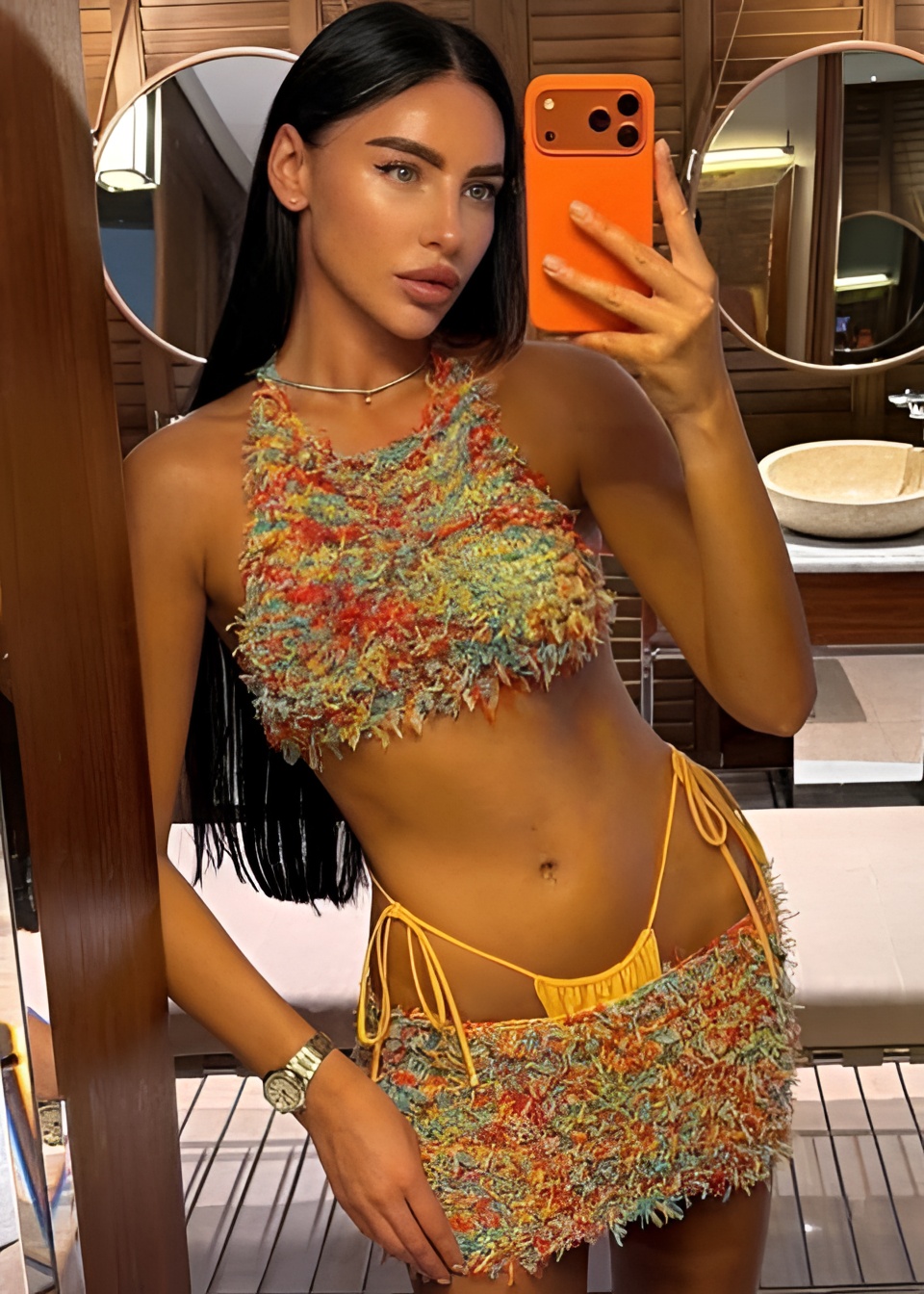 МАЛЛИНА VIP привлекательная девушка из Альметьевска цена от 18000 руб