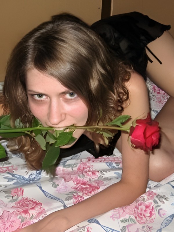 Анечка привлекательная девушка из Альметьевска цена от 2000 руб