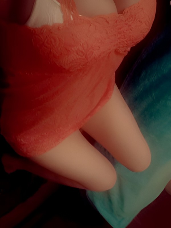 Елена привлекательная девушка из Альметьевска цена от 10000 руб